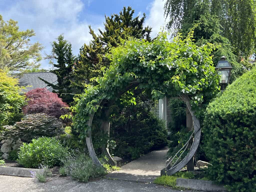 Pleasant Bay Resort has amazing reviews