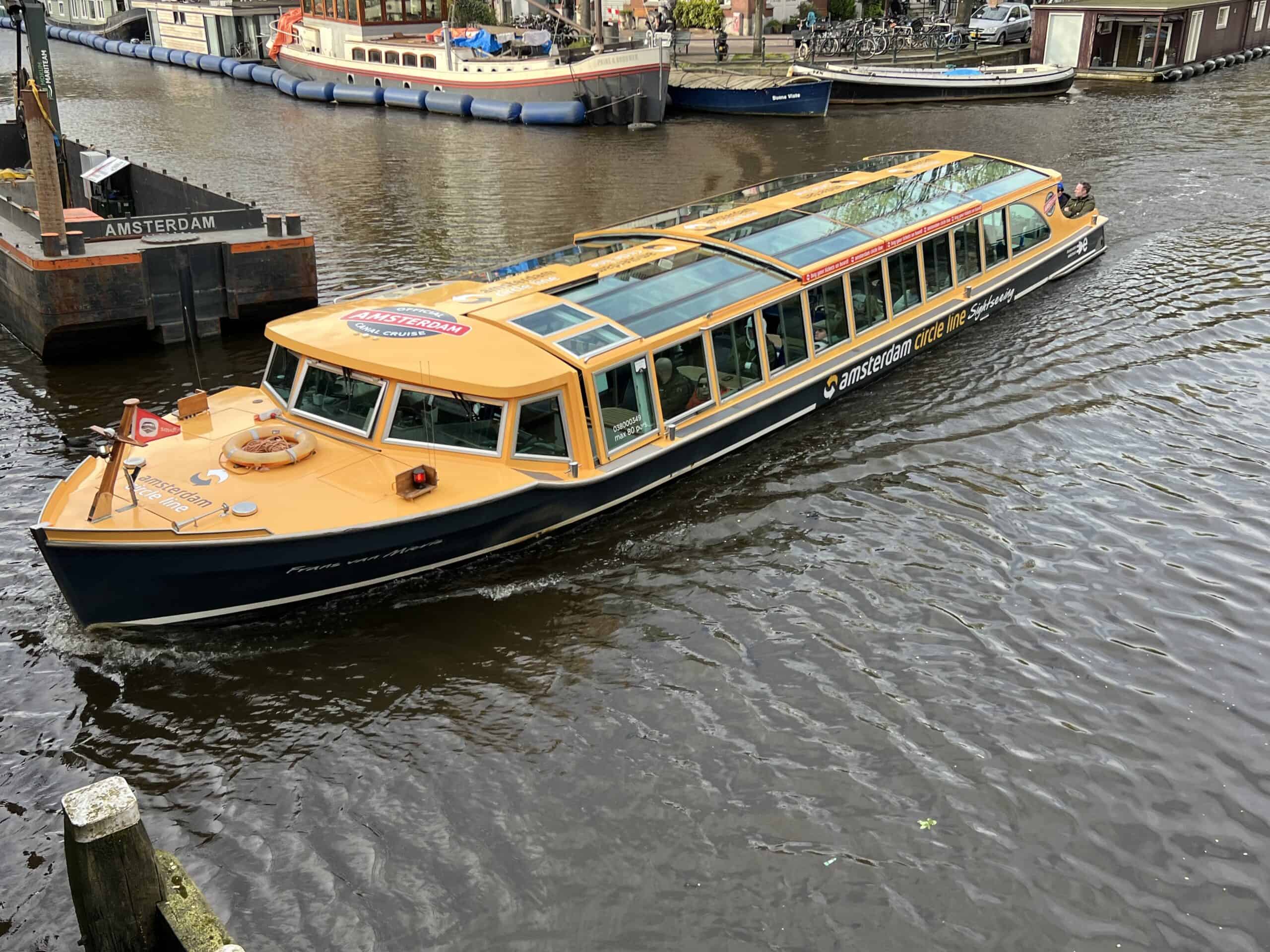Circle Line is one of the best Canal Tours in Amsterdam with kids