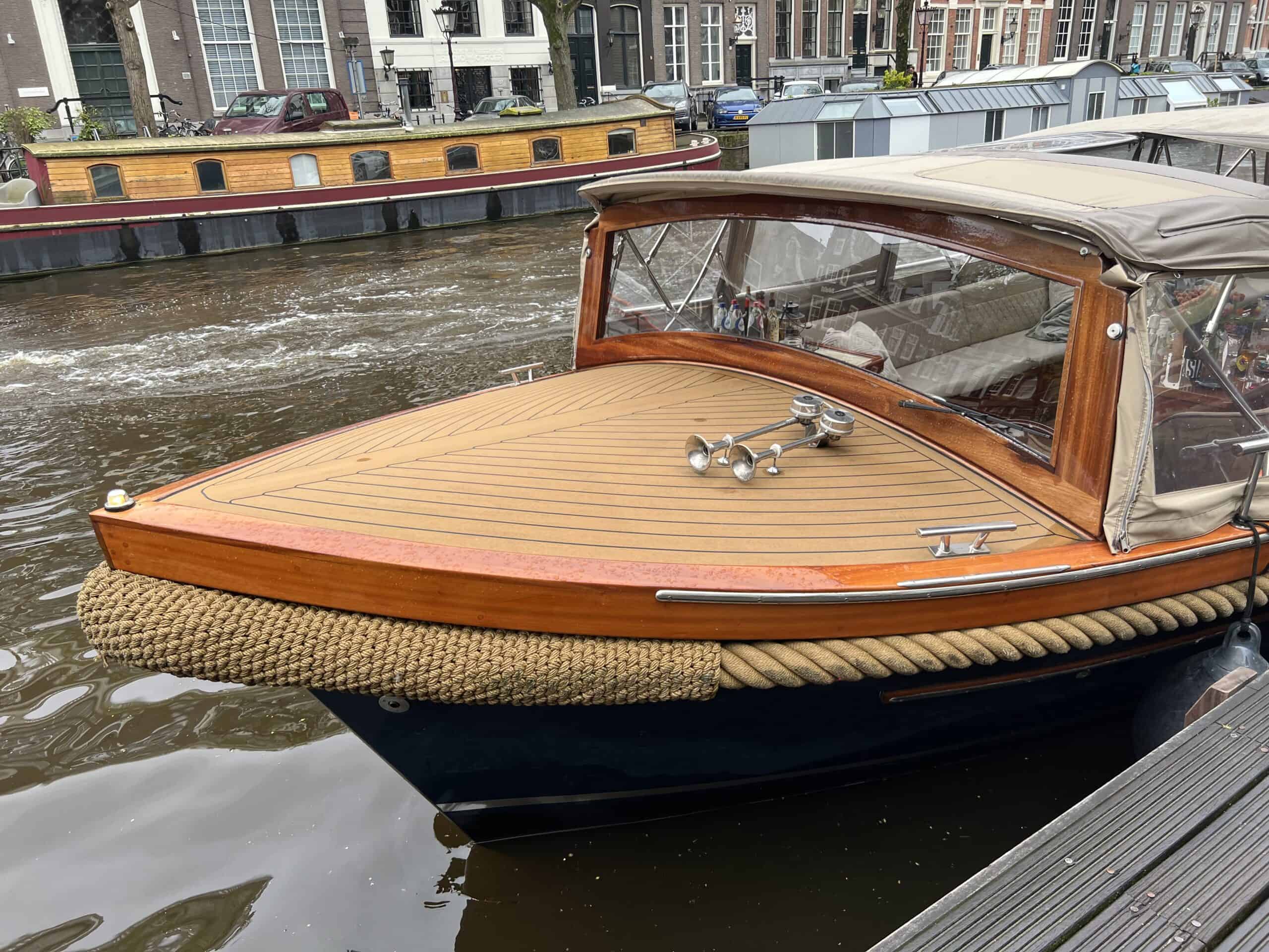 canal cruise is a great activity in the fall regardless of the weather